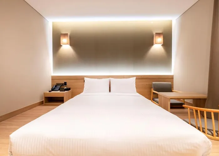 Hotel Foret The 3*