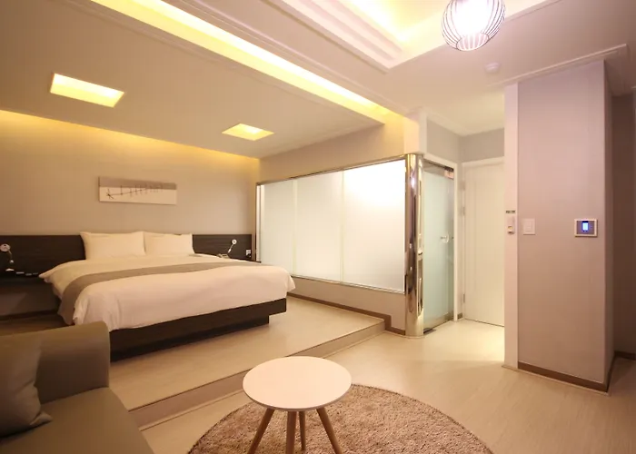 Hotel Foret The 3*