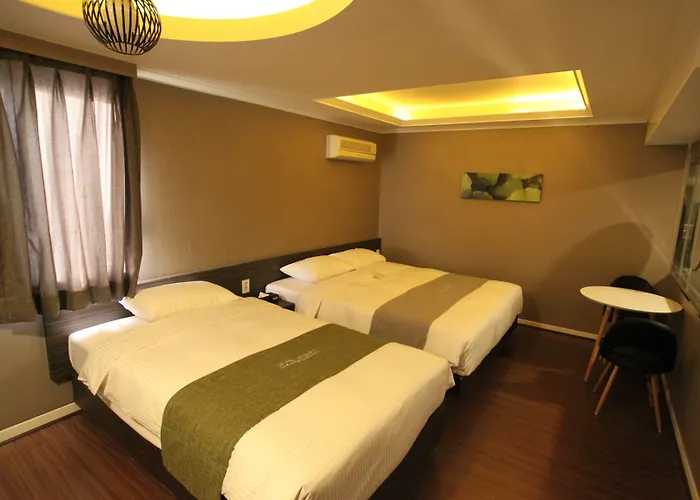 Foret The 3*