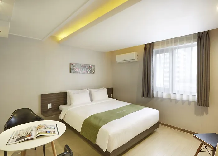 Foret The 3*